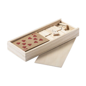 conjunto de jogos em caixa de madeira com baralho em cartão reciclado e dominó em madeira