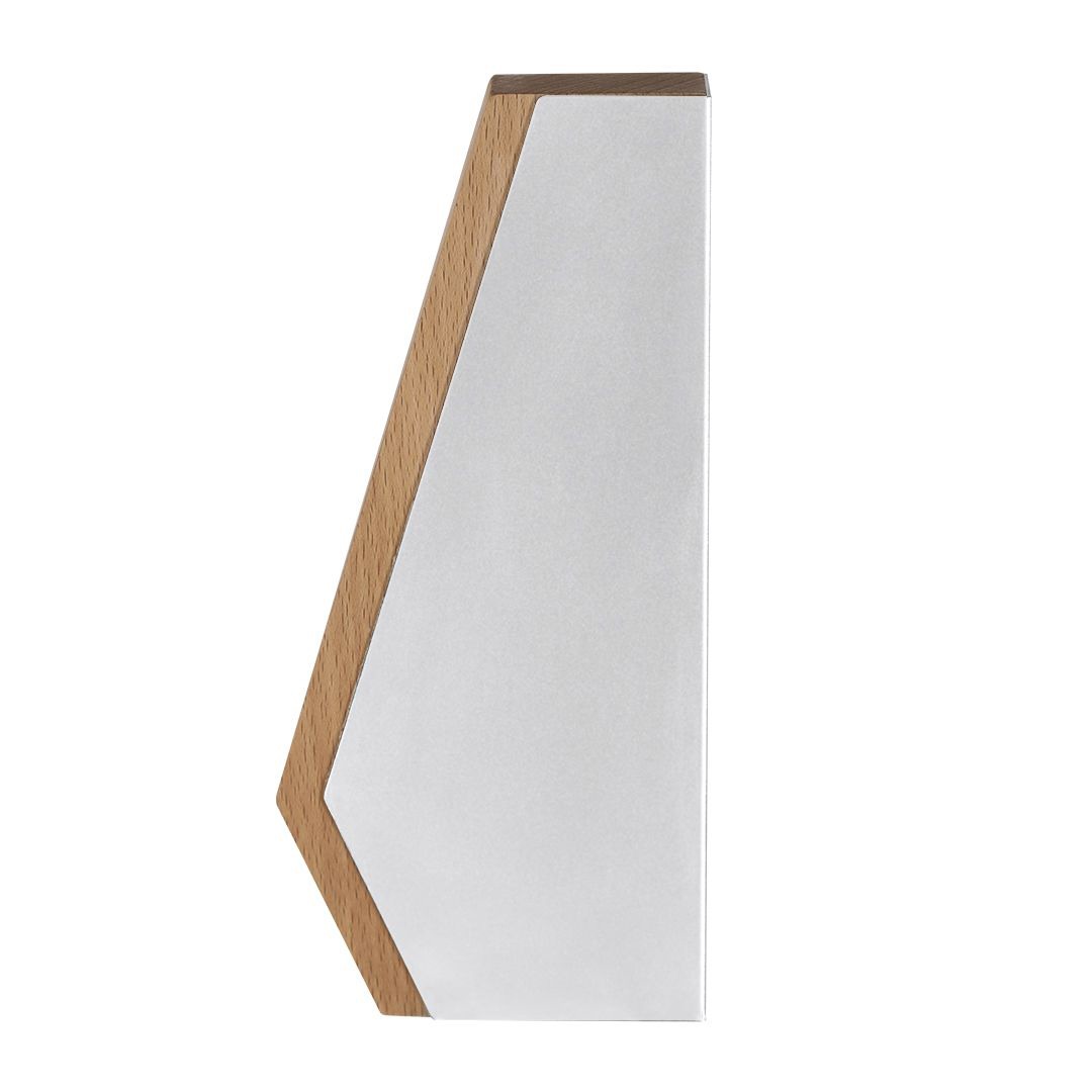 Troféu personalizável de madeira e aluminio reciclado prático